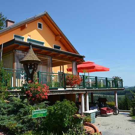 Gaestehaus Schmid Sankt Johann im Saggautal Exteriör bild