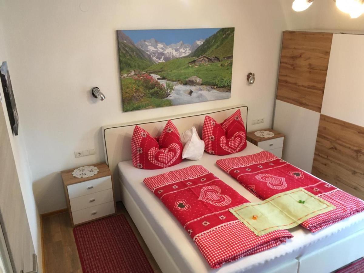 Gaestehaus Schmid Sankt Johann im Saggautal Exteriör bild