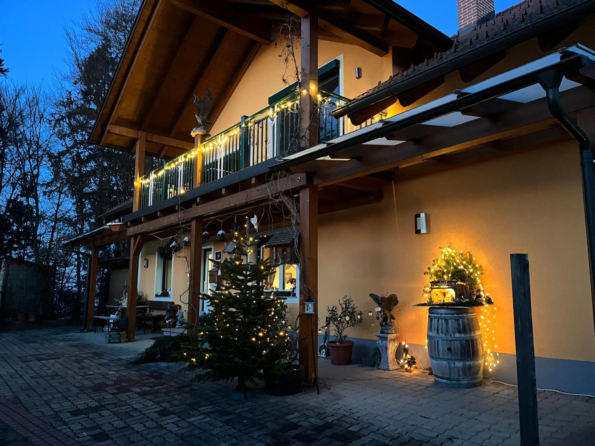 Gaestehaus Schmid Sankt Johann im Saggautal Exteriör bild