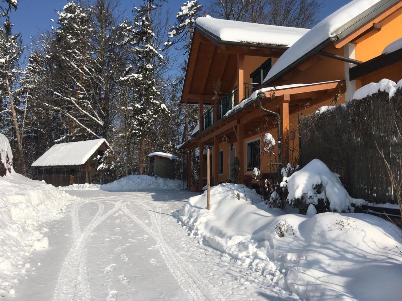 Gaestehaus Schmid Sankt Johann im Saggautal Exteriör bild